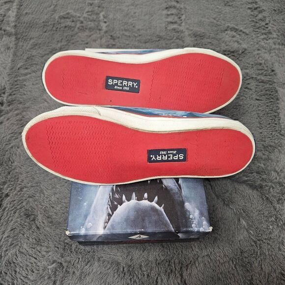 Limited Edition JAWS Sperry Sneakers Size 8 In Womens - Picture 8 of 12